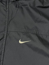 Carregar imagem no visualizador da galeria, vintage Nike winterjacket {M}
