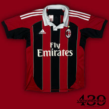 Cargar imagen en el visor de la galería, vintage Adidas Ac Milan 2012-2013 home jersey {XS}
