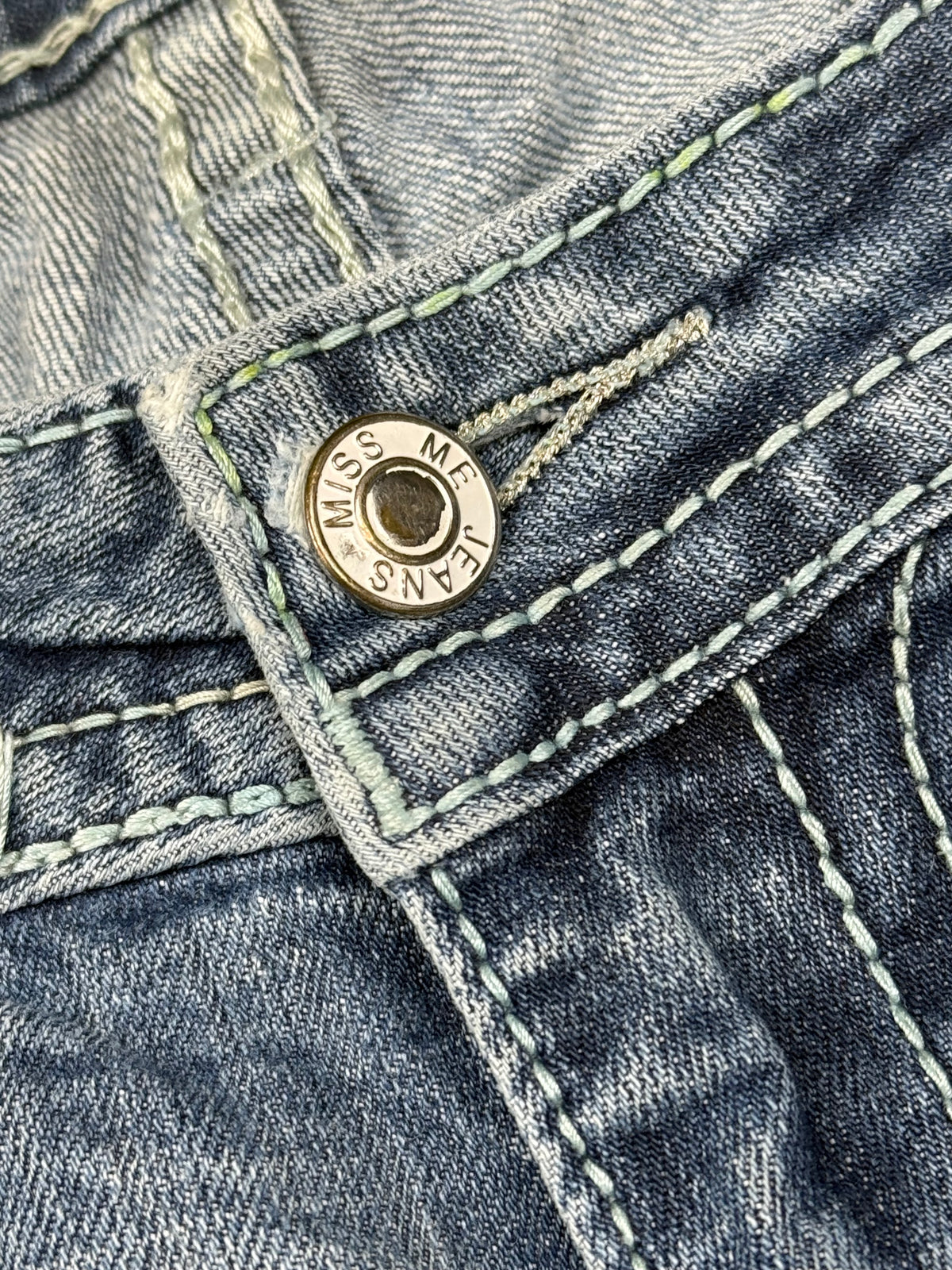 vintage Miss Me jeans {L}