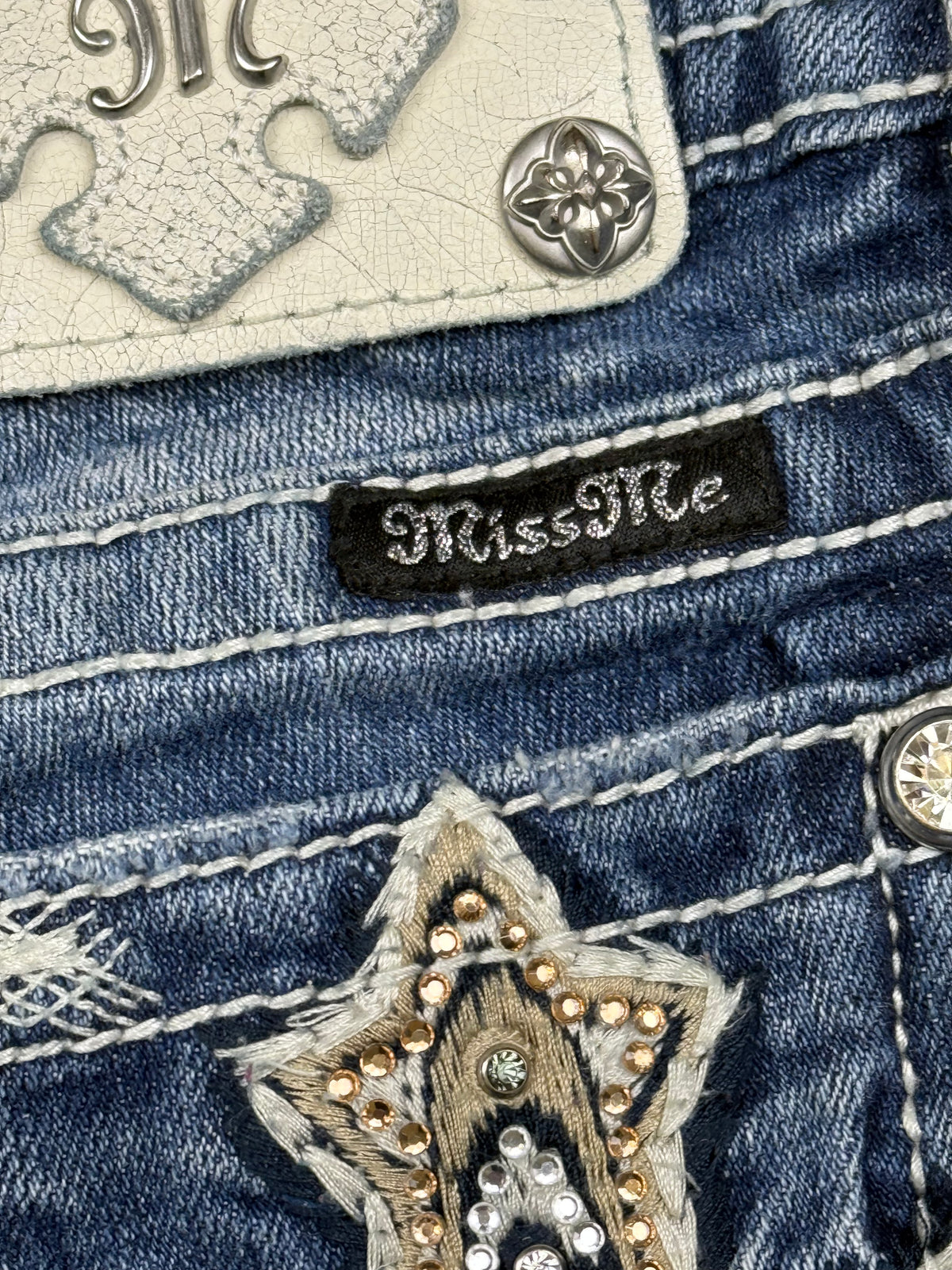 vintage Miss Me jeans {XS}