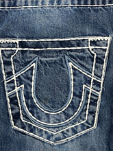 Lade das Bild in den Galerie-Viewer, vintage True Religion jeans {M}
