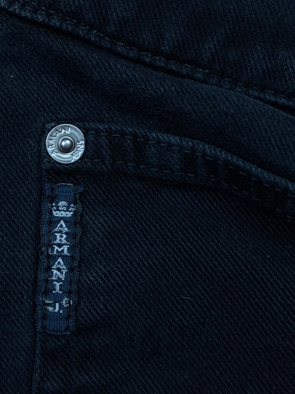 vintage Armani jeans {M}