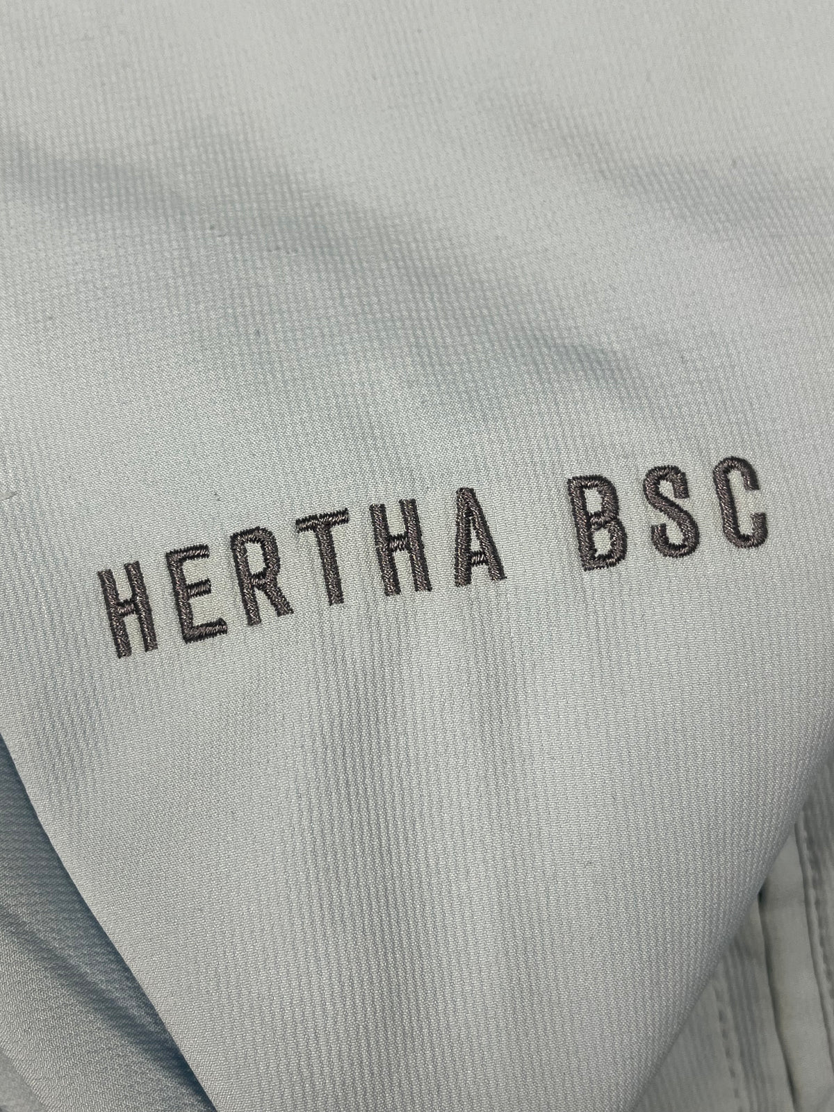 vintage Nike babyblue Herta BSC windbreaker {XL}