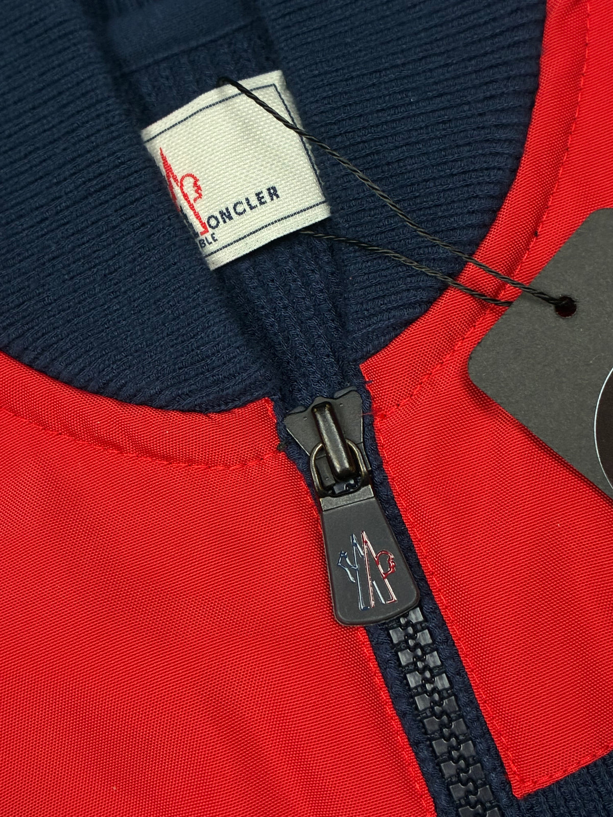 vintage Moncler sweatjacket {L}