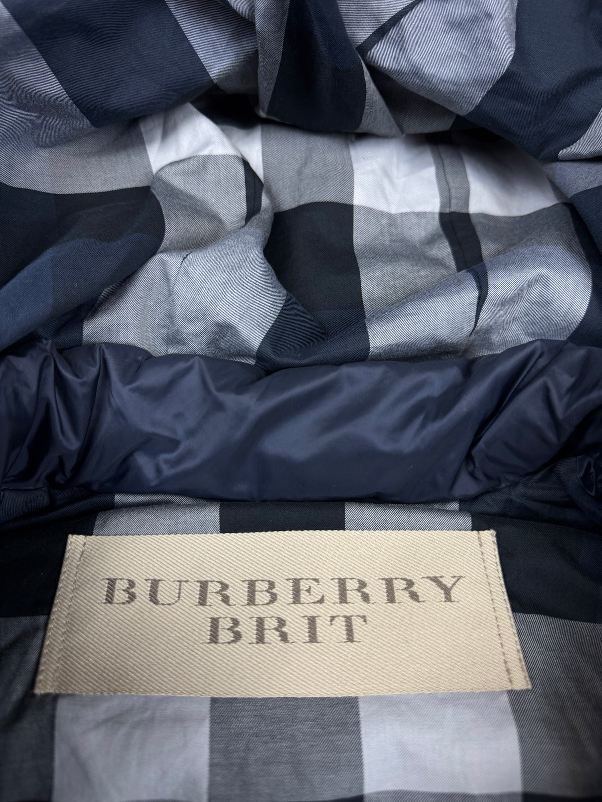 vintage Burberry vest {M}