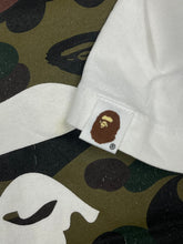 Load image into Gallery viewer, vintage BAPE a bathing ape t-shirt {M}
