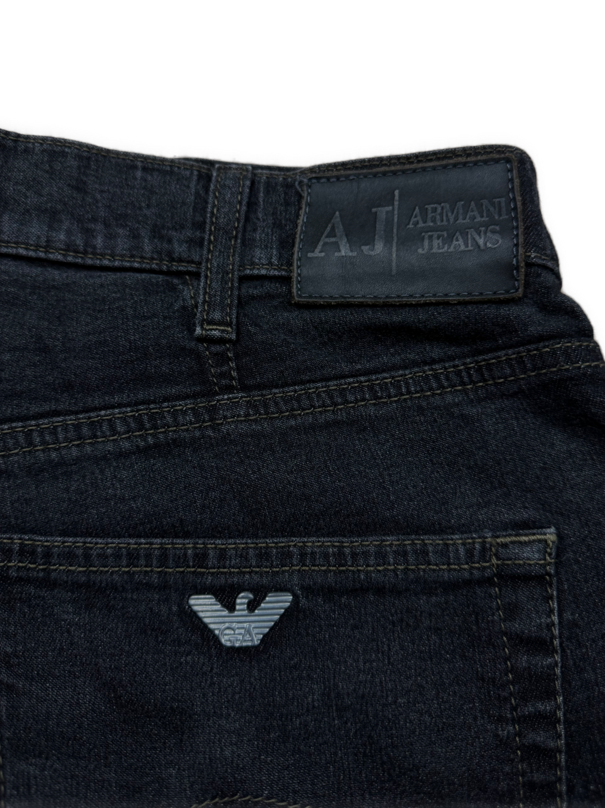 vintage Armani jeans {M}