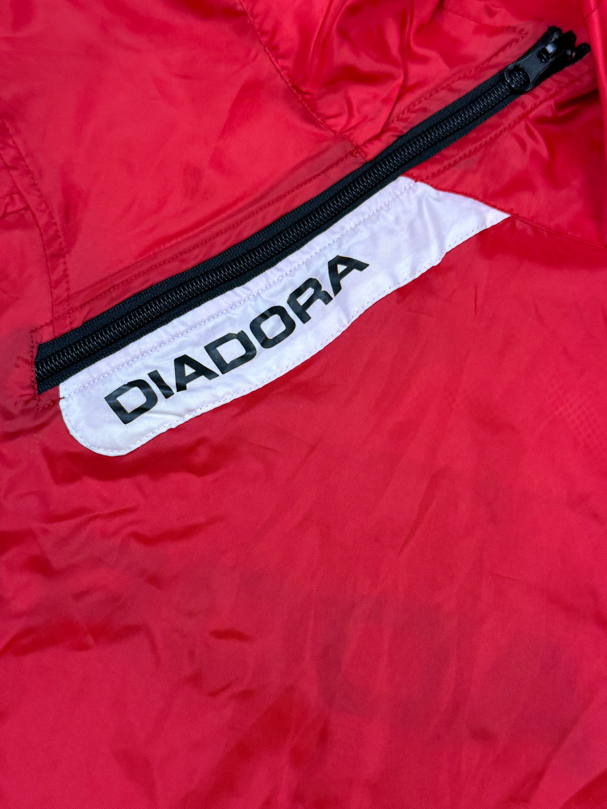 vintage DIADORA Italia windbreaker {S}