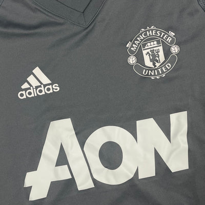 grey Adidas Manchester United jersey {S}