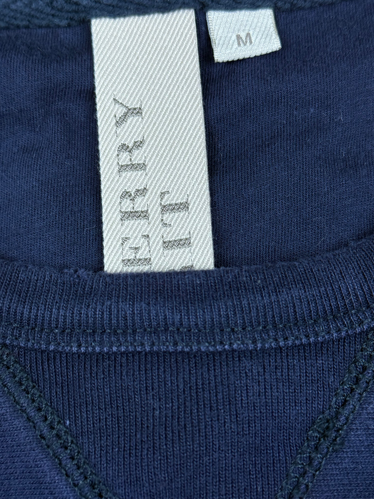 vintage Burberry sweater {M}