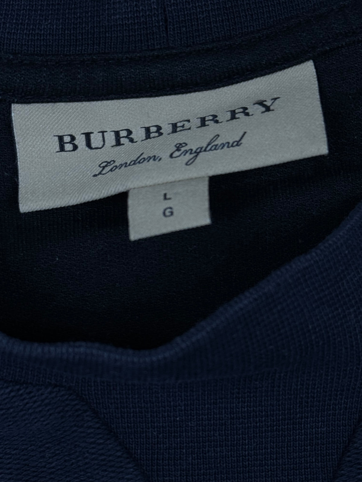 vintage Burberry sweater {L}