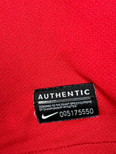 Lade das Bild in den Galerie-Viewer, vintage Nike Manchester United 2010-2011 home jersey long {M}
