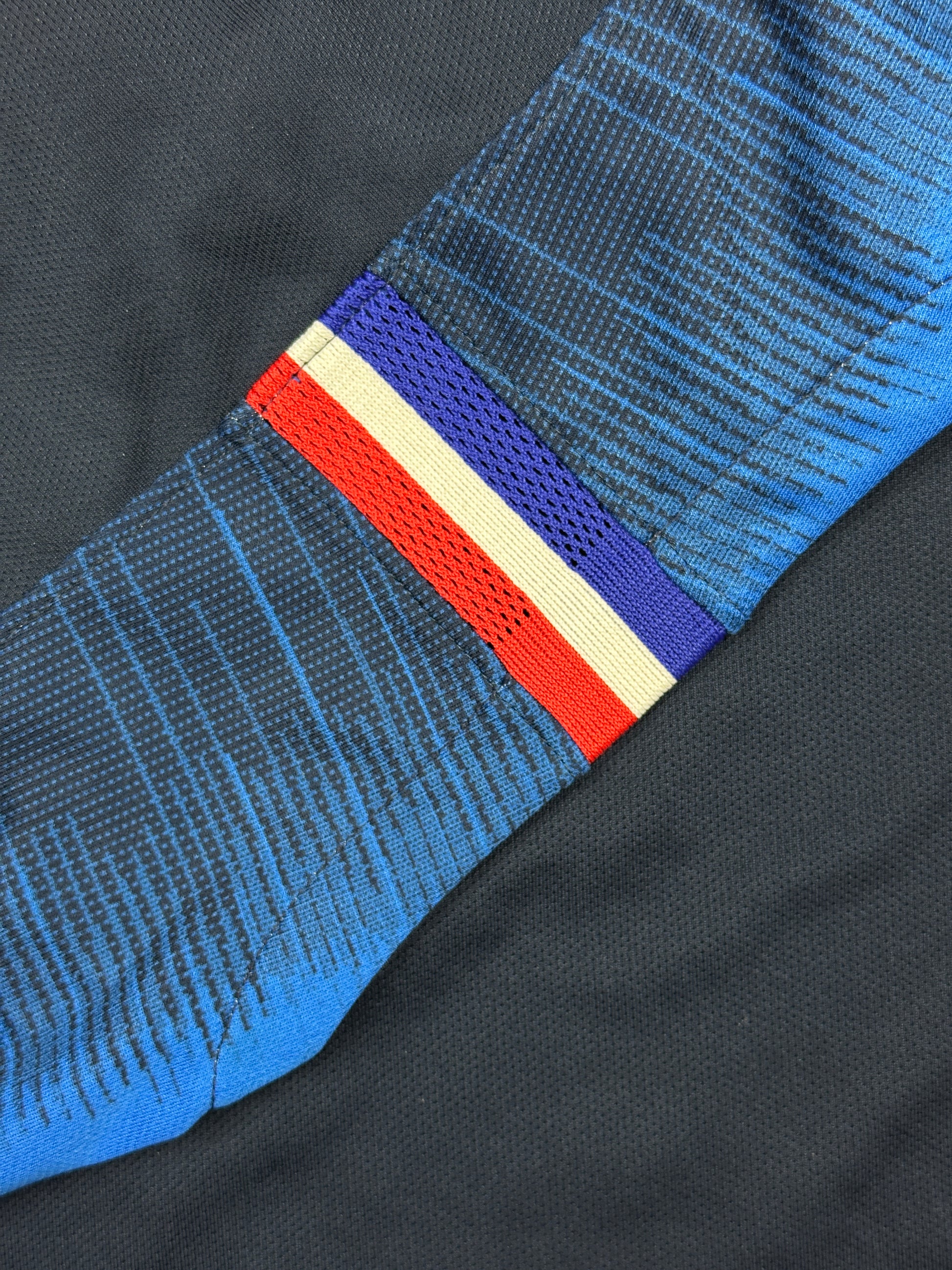 vintage Nike France home jersey {S}