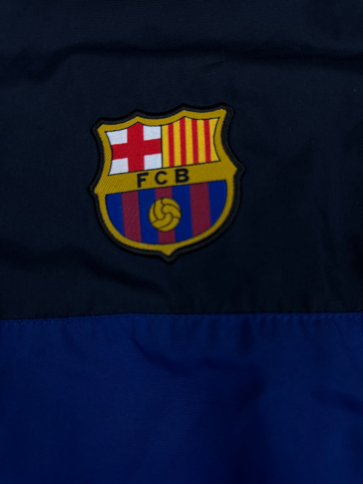 vintage Nike Fc Barcelona windbreaker {S}