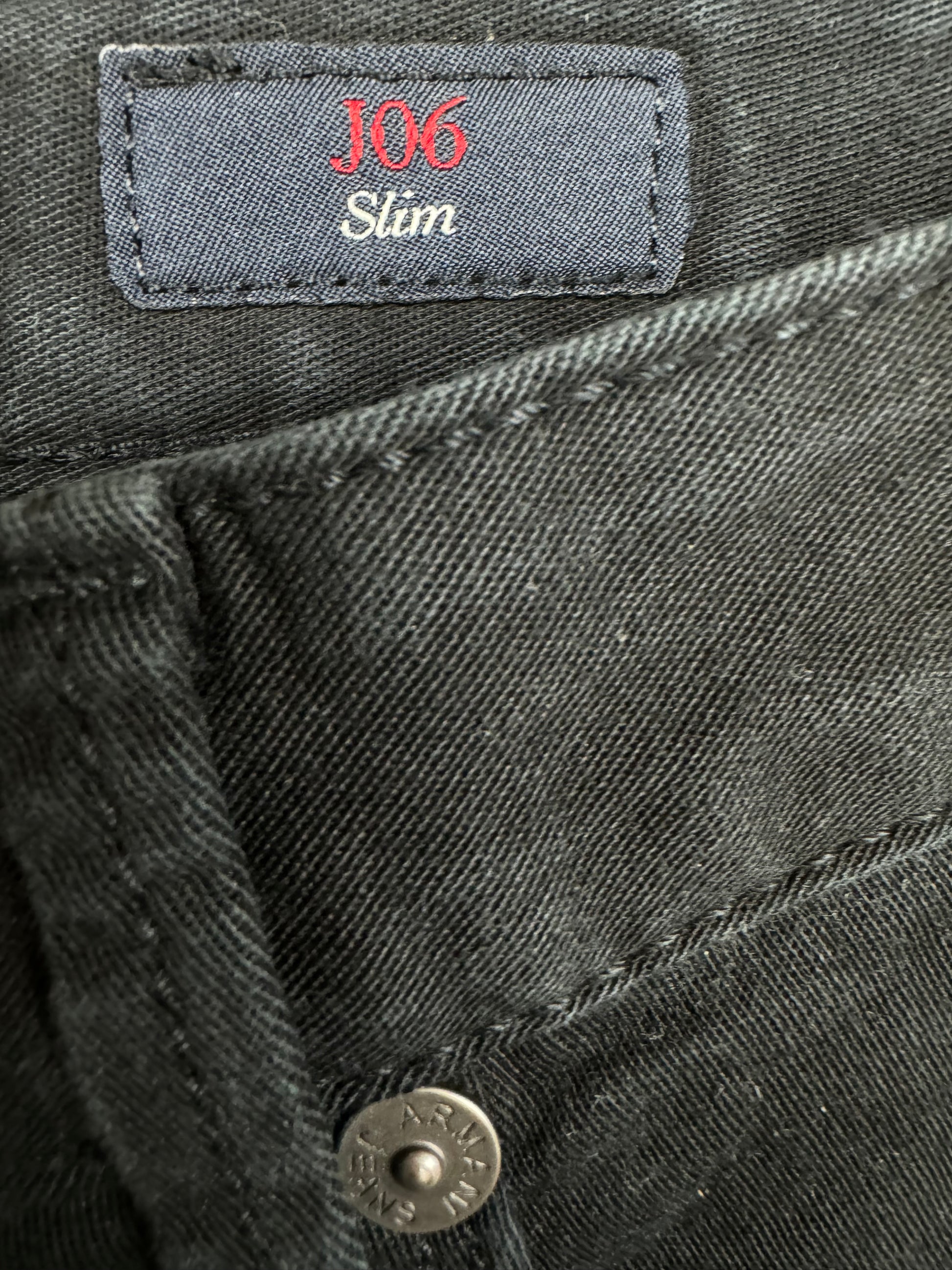 vintage Armani jeans {M}