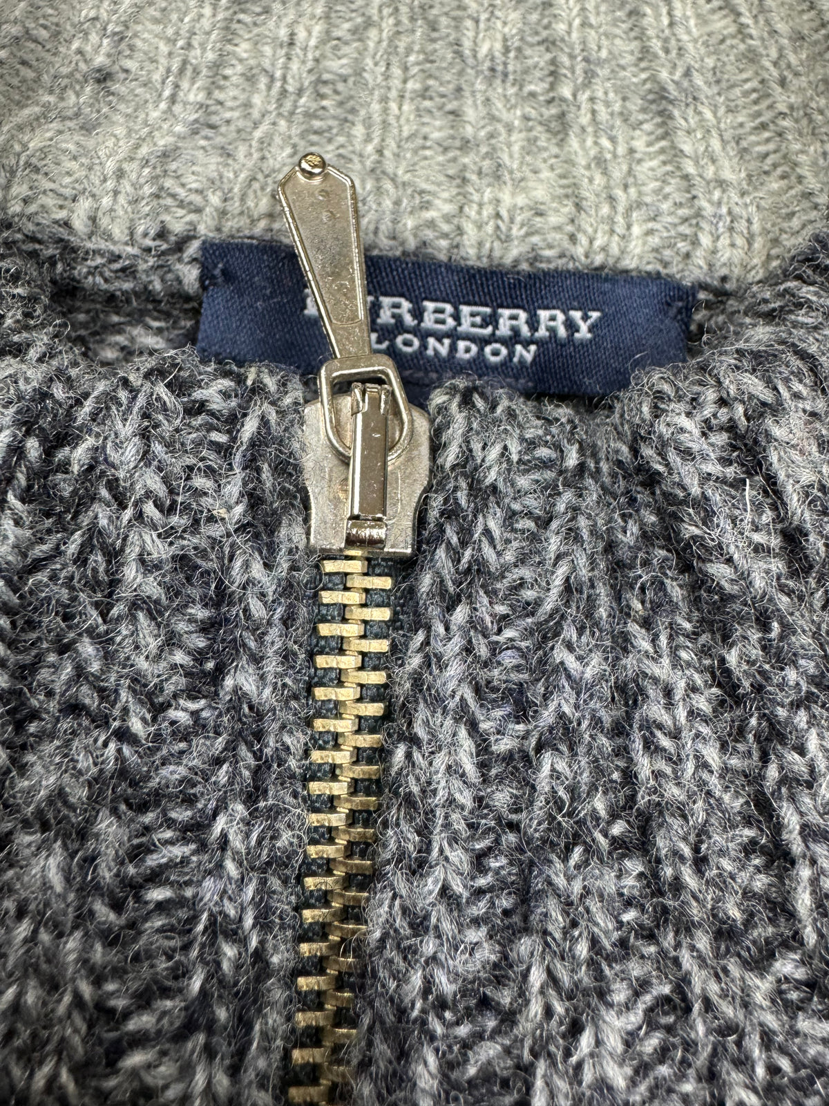 vintage Burberry quarterzip {XL}