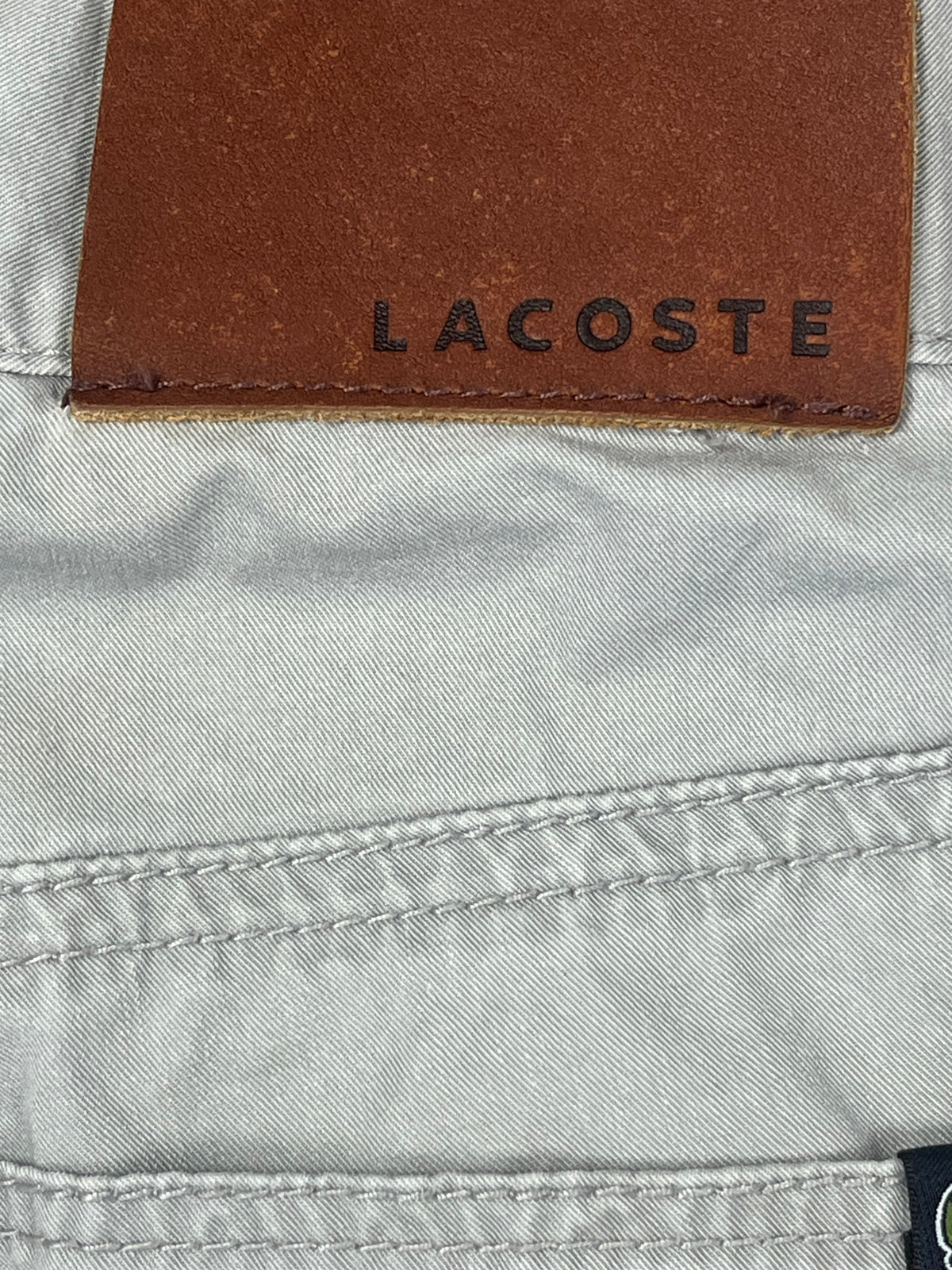 vintage Lacoste jeans {M}