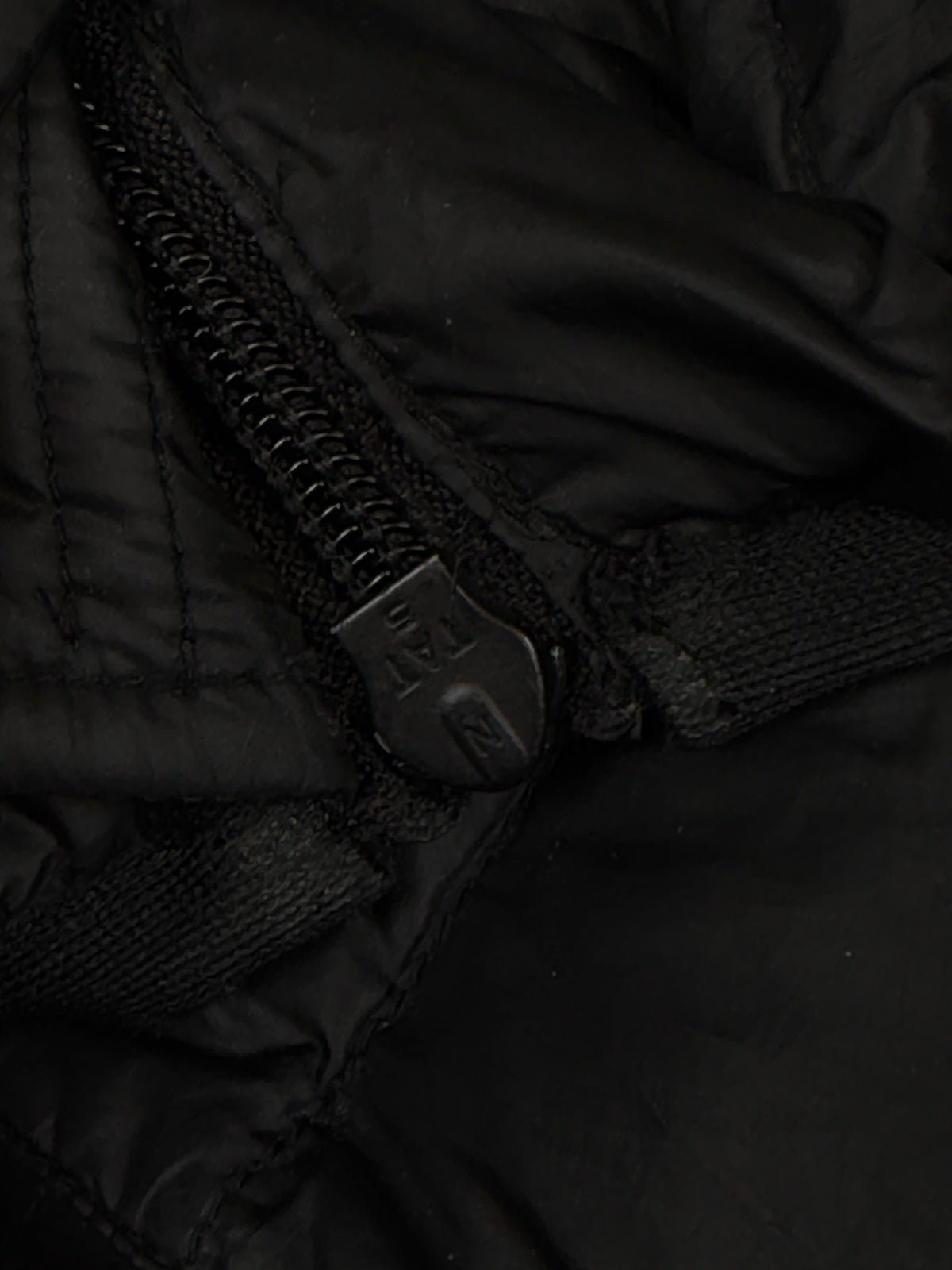 black Prada winterjacket {M}