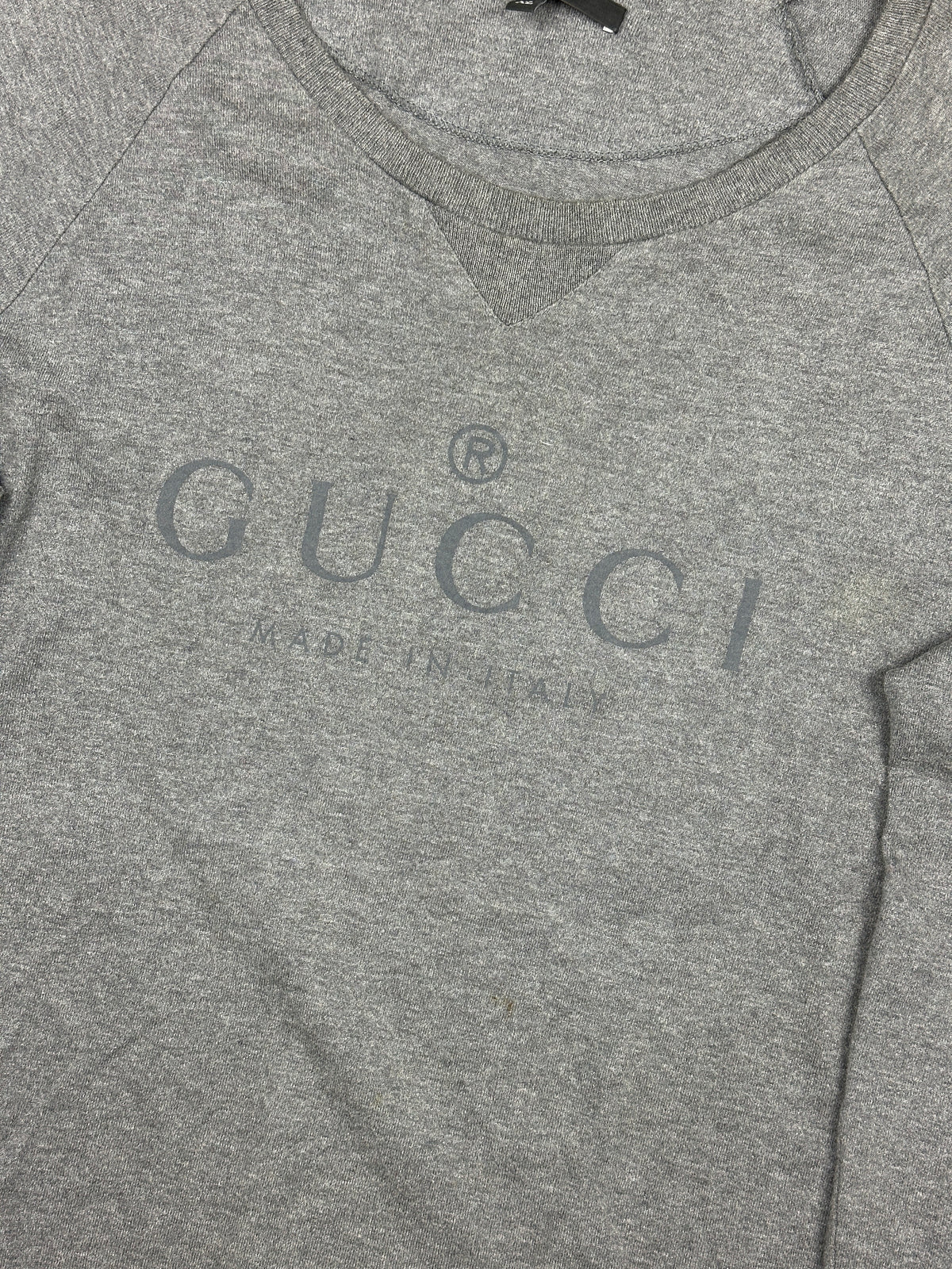 vintage grey Gucci sweater {L}