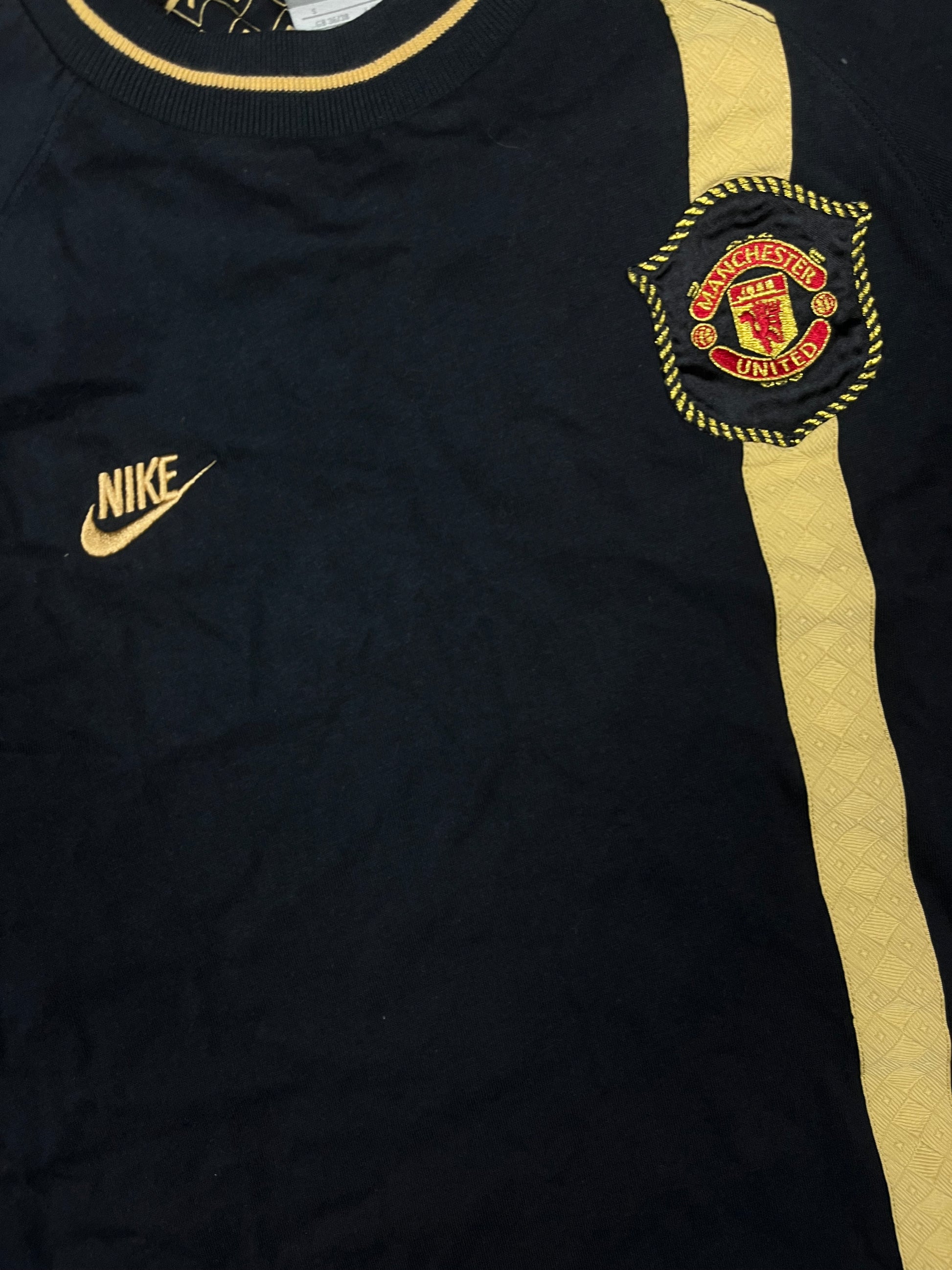 vintage Nike Manchester United t-shirt {S}