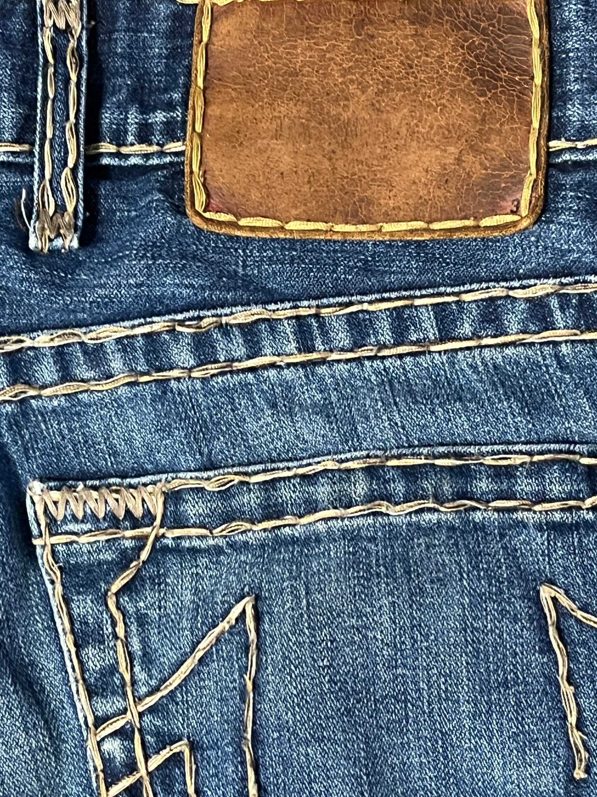 vintage True Religion jeans {M}