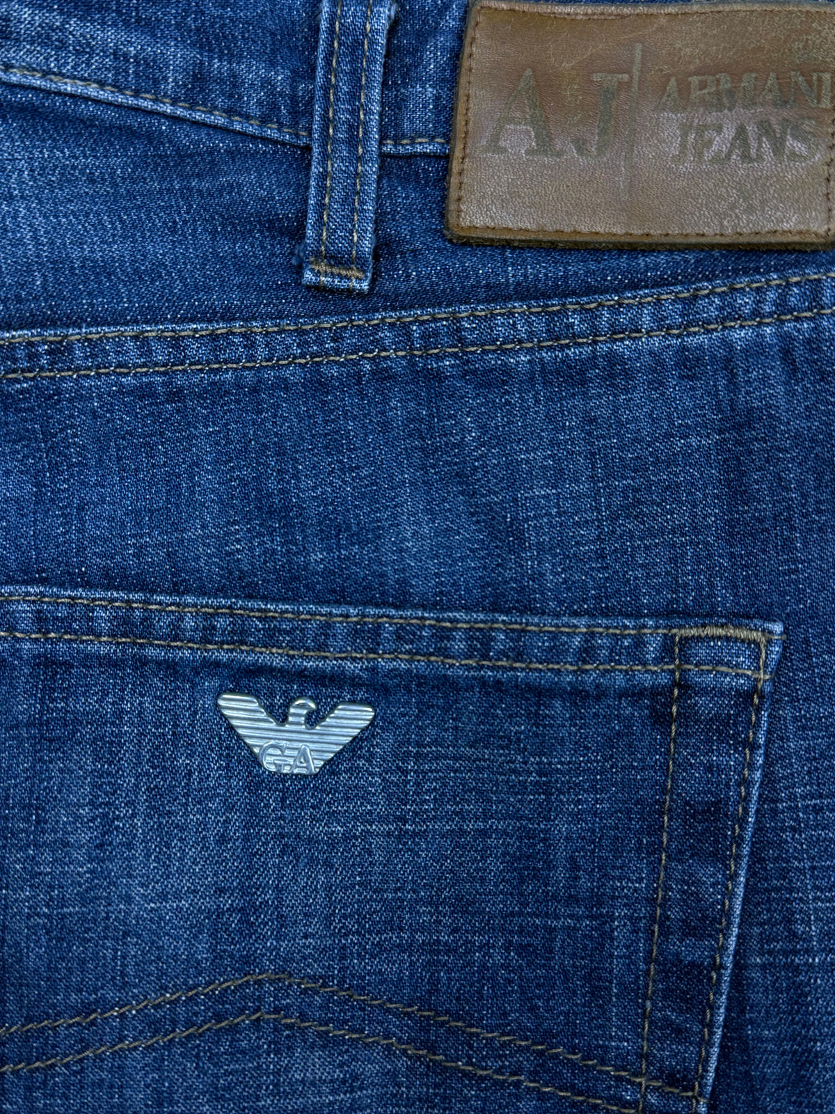 vintage Armani jeans {L}