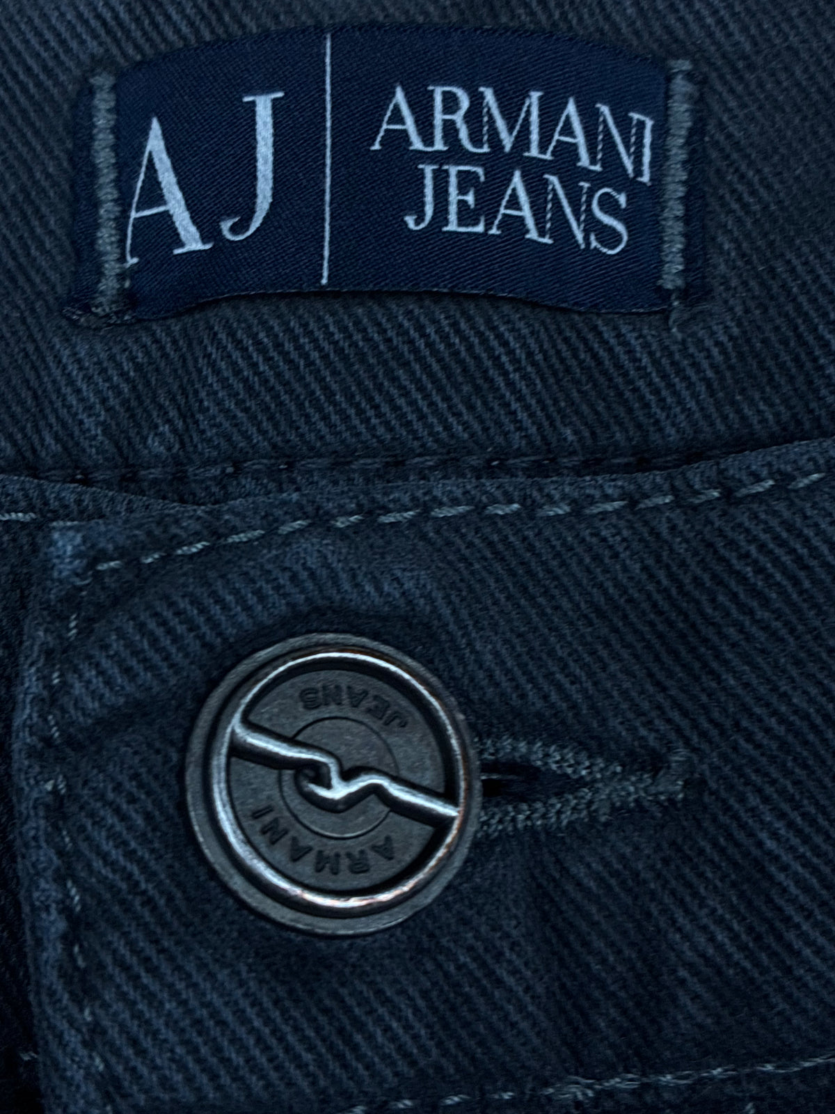 vintage Armani jeans {M}