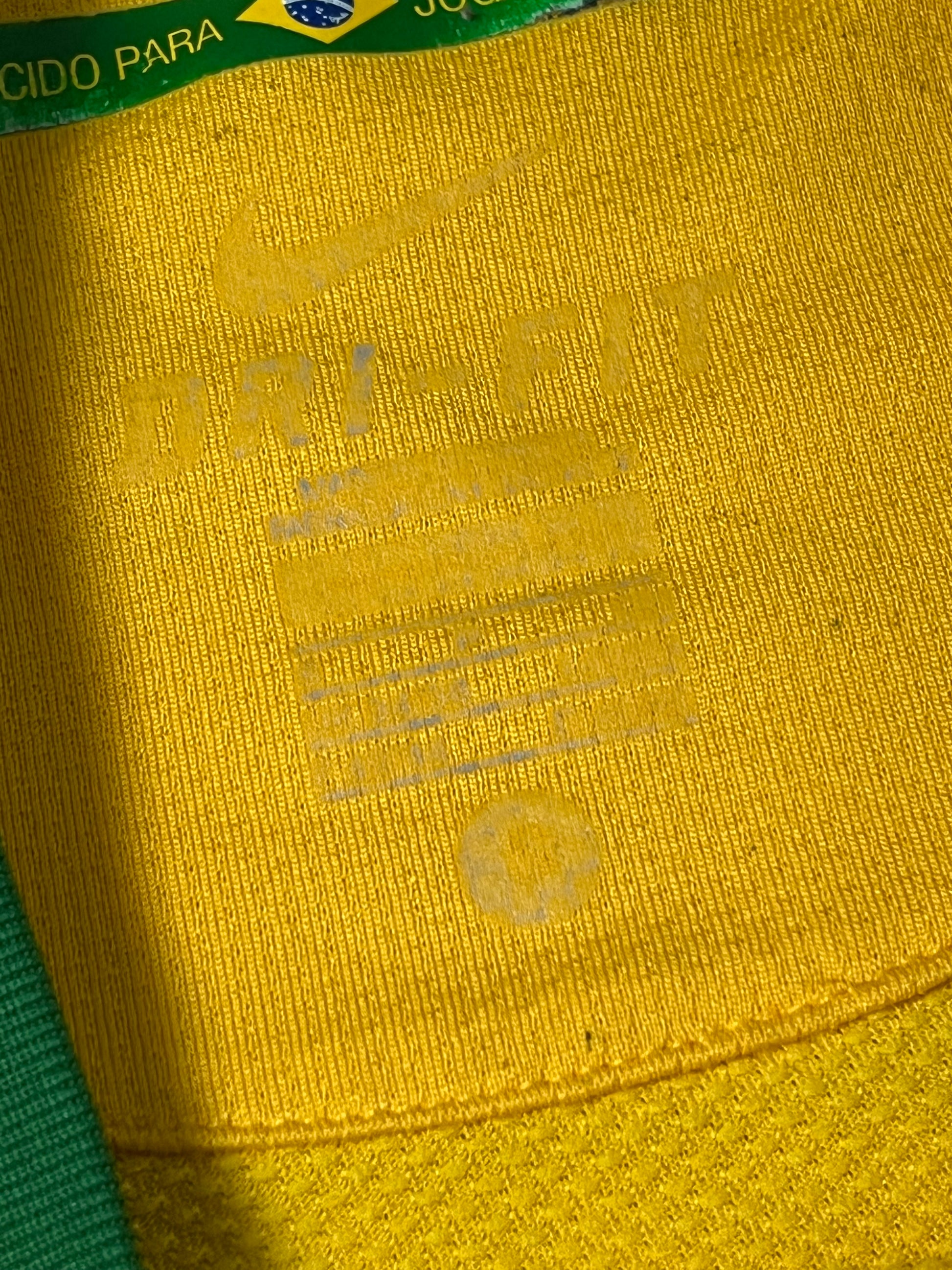 vintage Nike BRASIL 2010 home jersey {S}