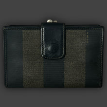 Lade das Bild in den Galerie-Viewer, vintage Fendi wallet
