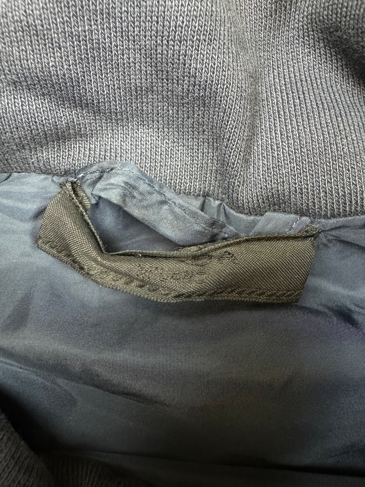 vintage Prada sweatjacket {L}