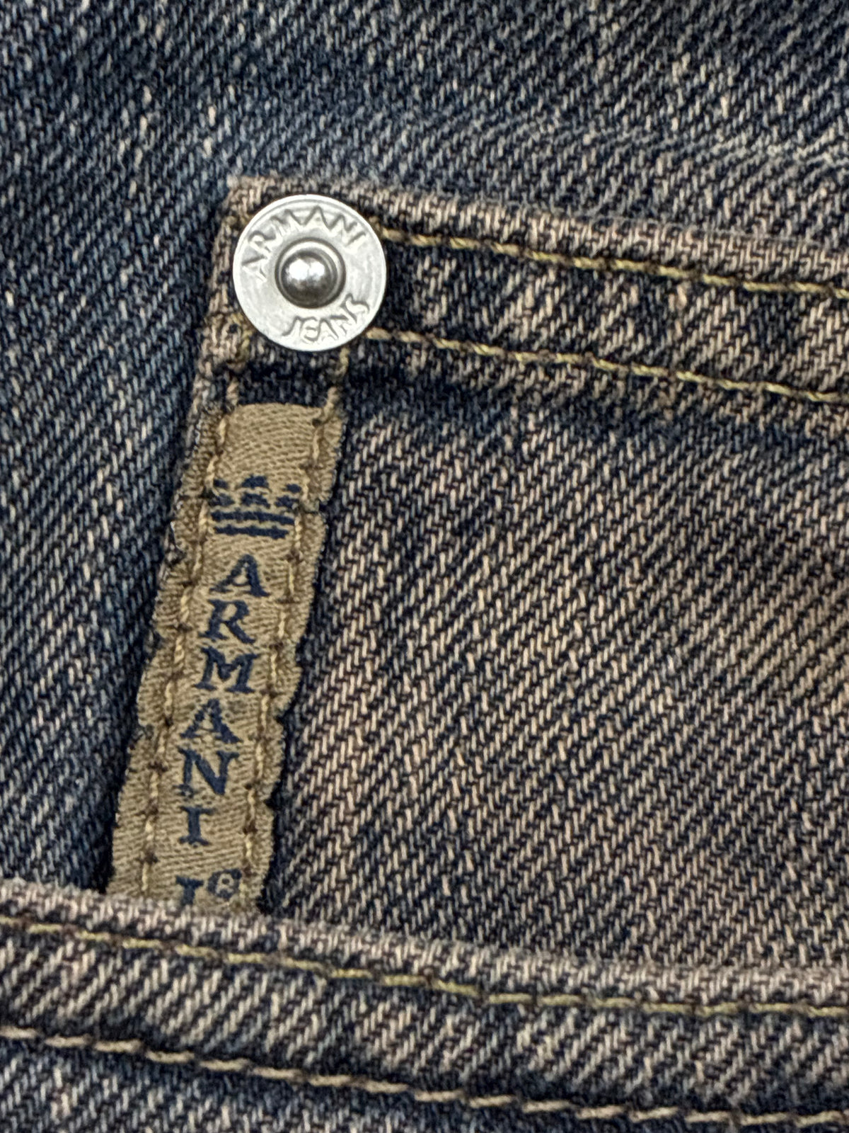 vintage Armani jeans {M}