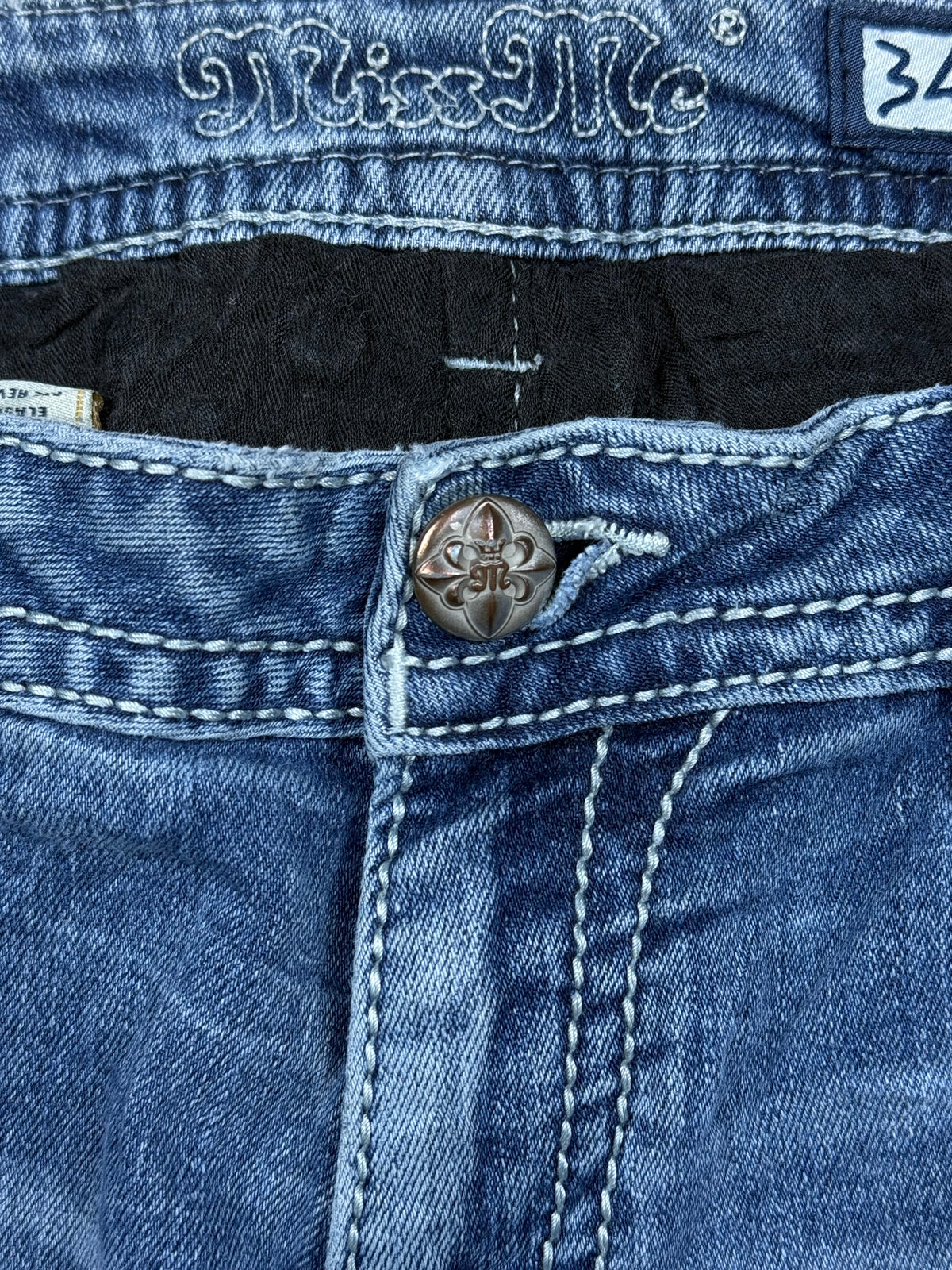 vintage Miss Me jeans {L}