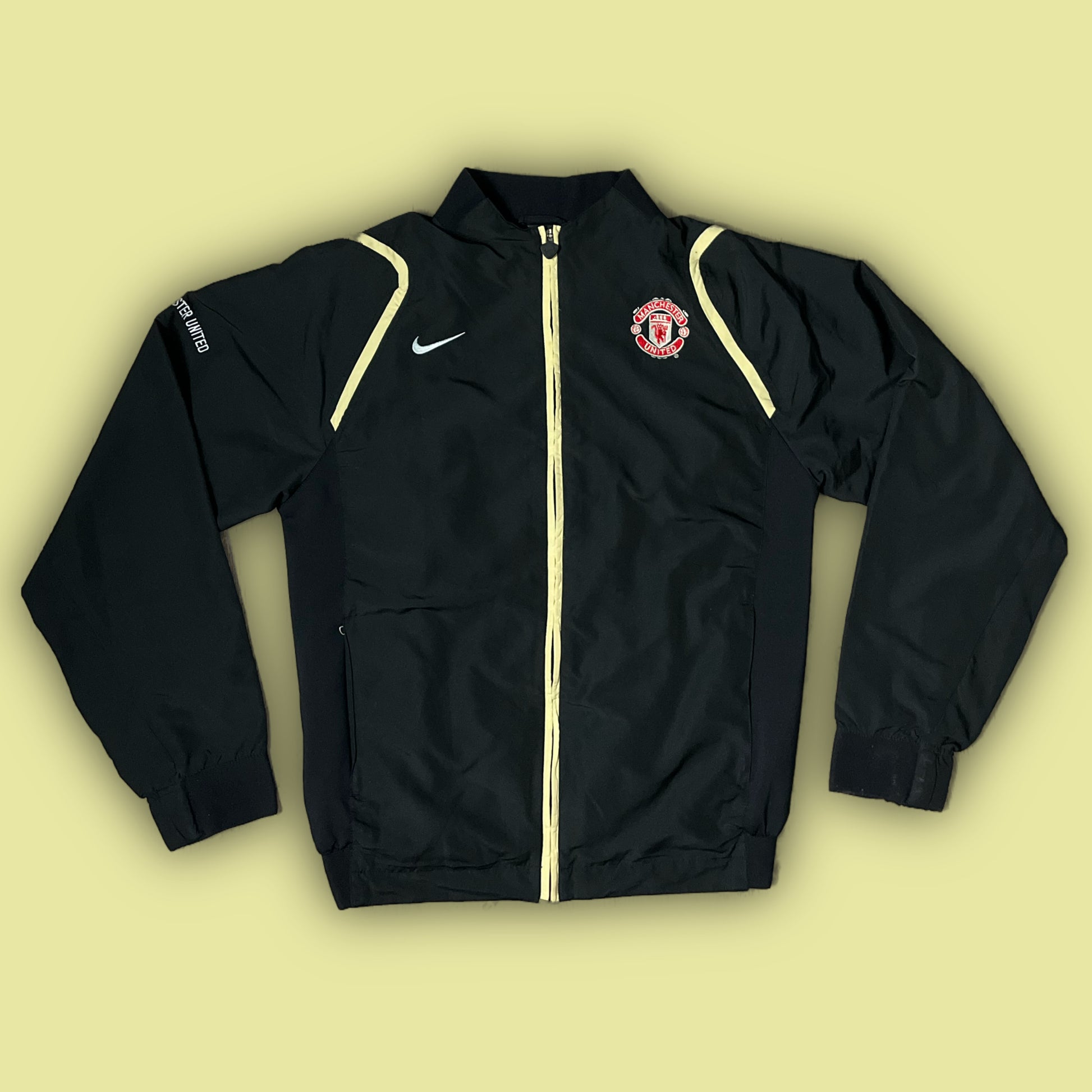 vintage Nike Manchester United windbreaker {M}