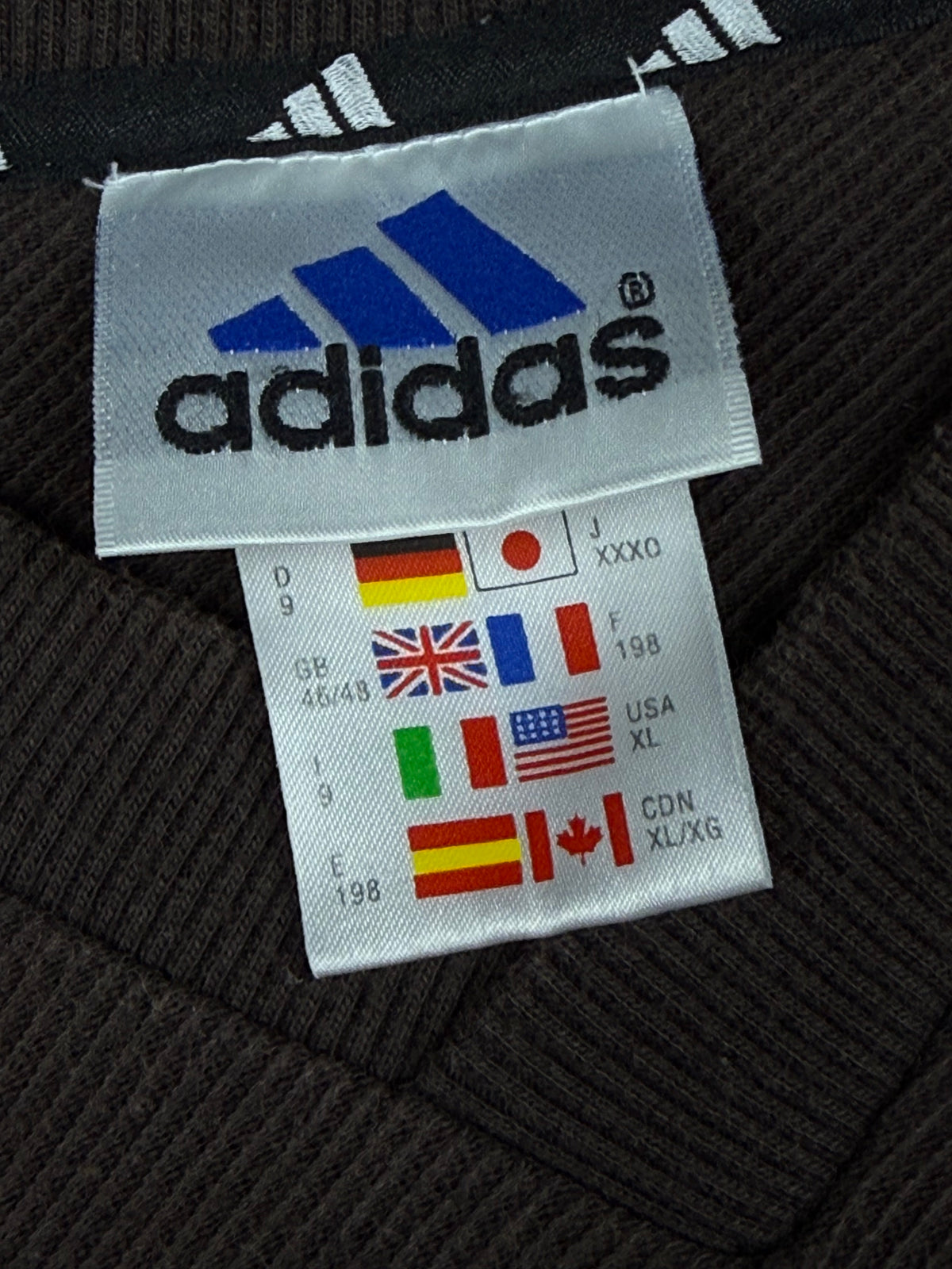 vintage Adidas sweater {XL}