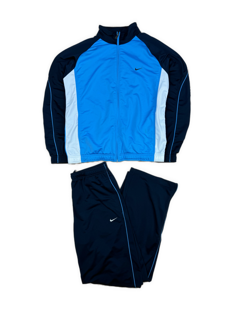 vintage Nike tracksuit {M}