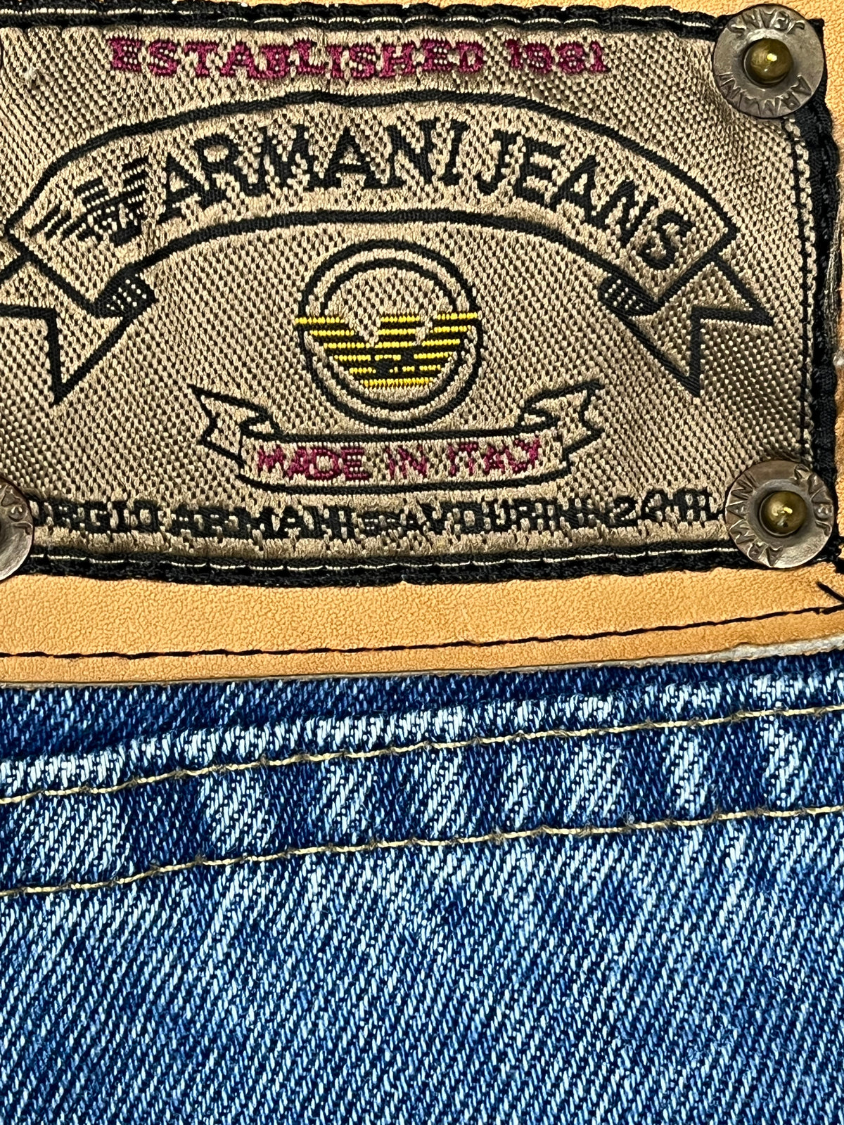 vintage Armani jeans {L}