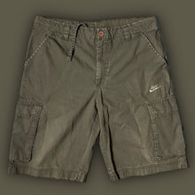 Carica l&#39;immagine nel visualizzatore di Gallery, vintage Nike cargo-shorts {M}
