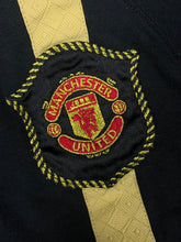 Lade das Bild in den Galerie-Viewer, vintage Nike Manchester United t-shirt {S}
