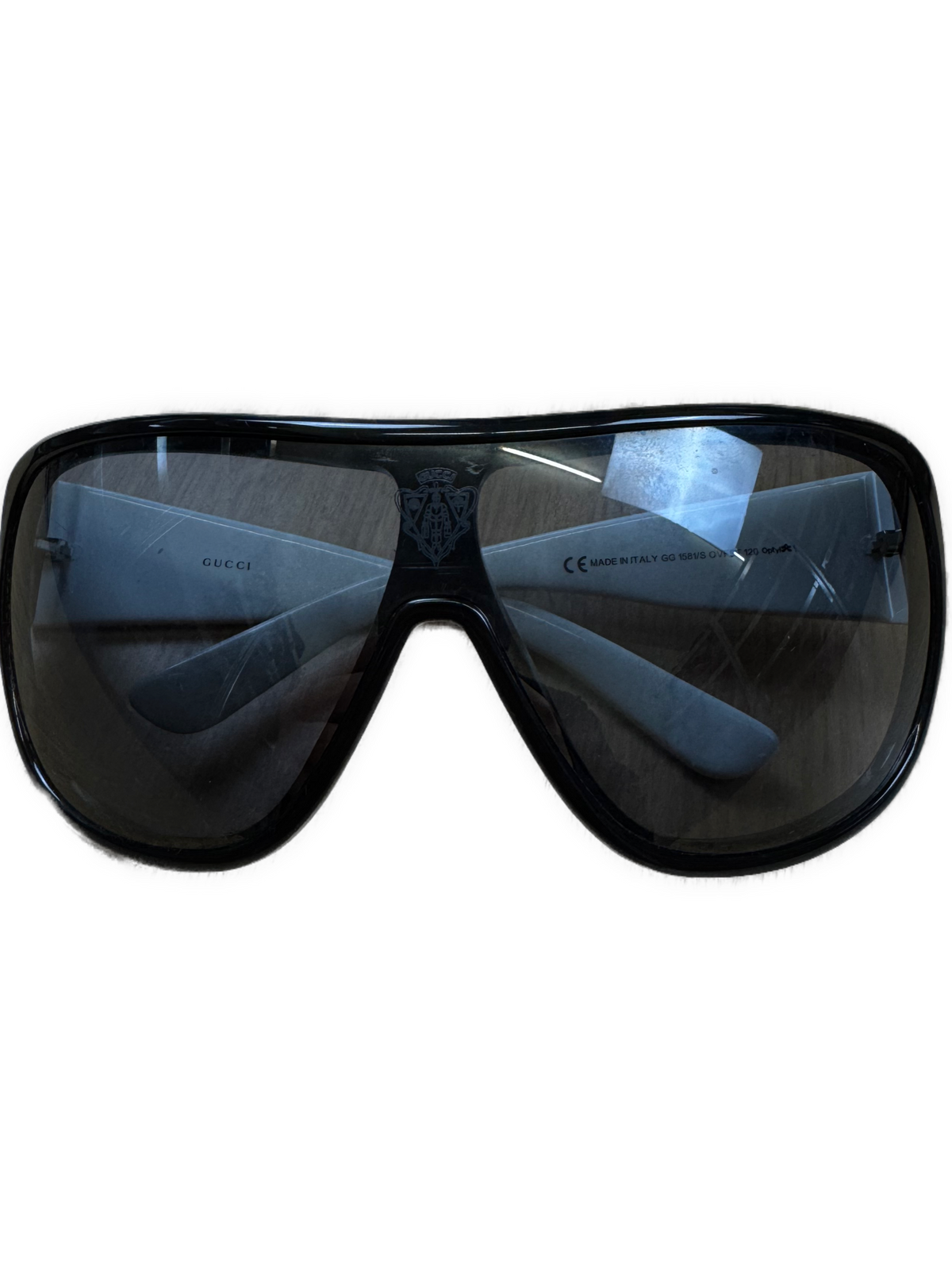 vintage women Gucci sunglasses