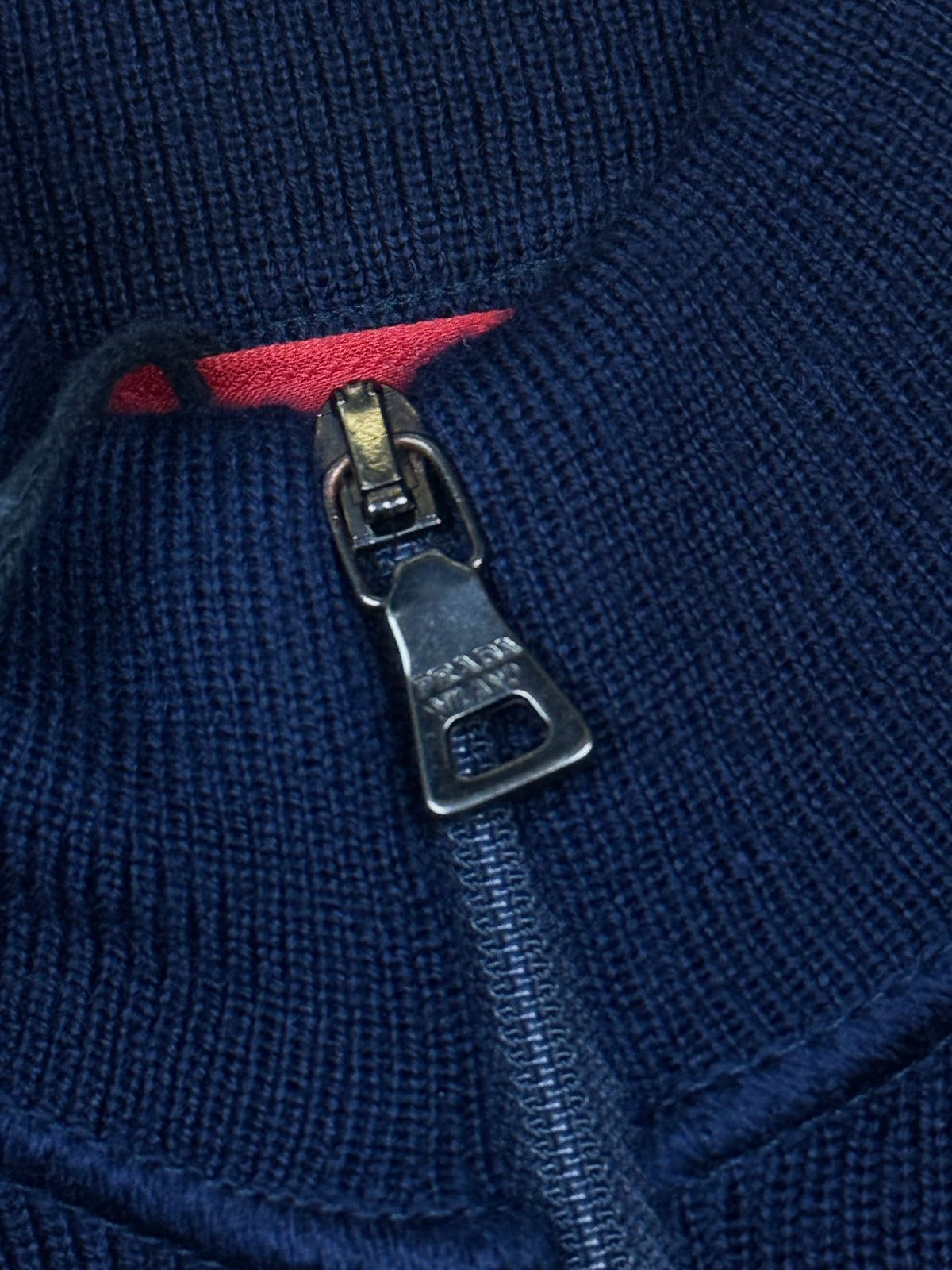 vintage navyblue Prada sweatjacket