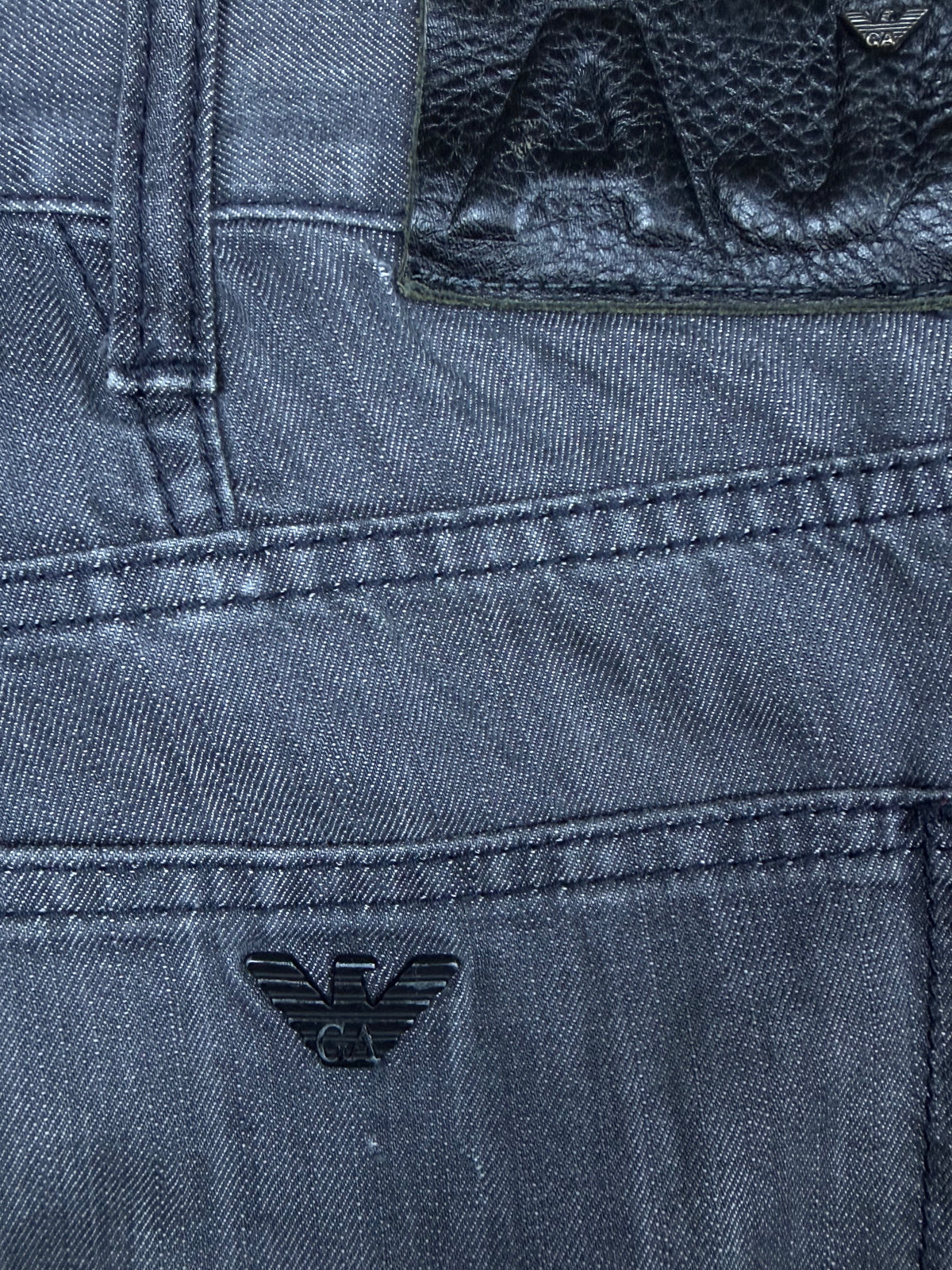 vintage Armani jeans {M}
