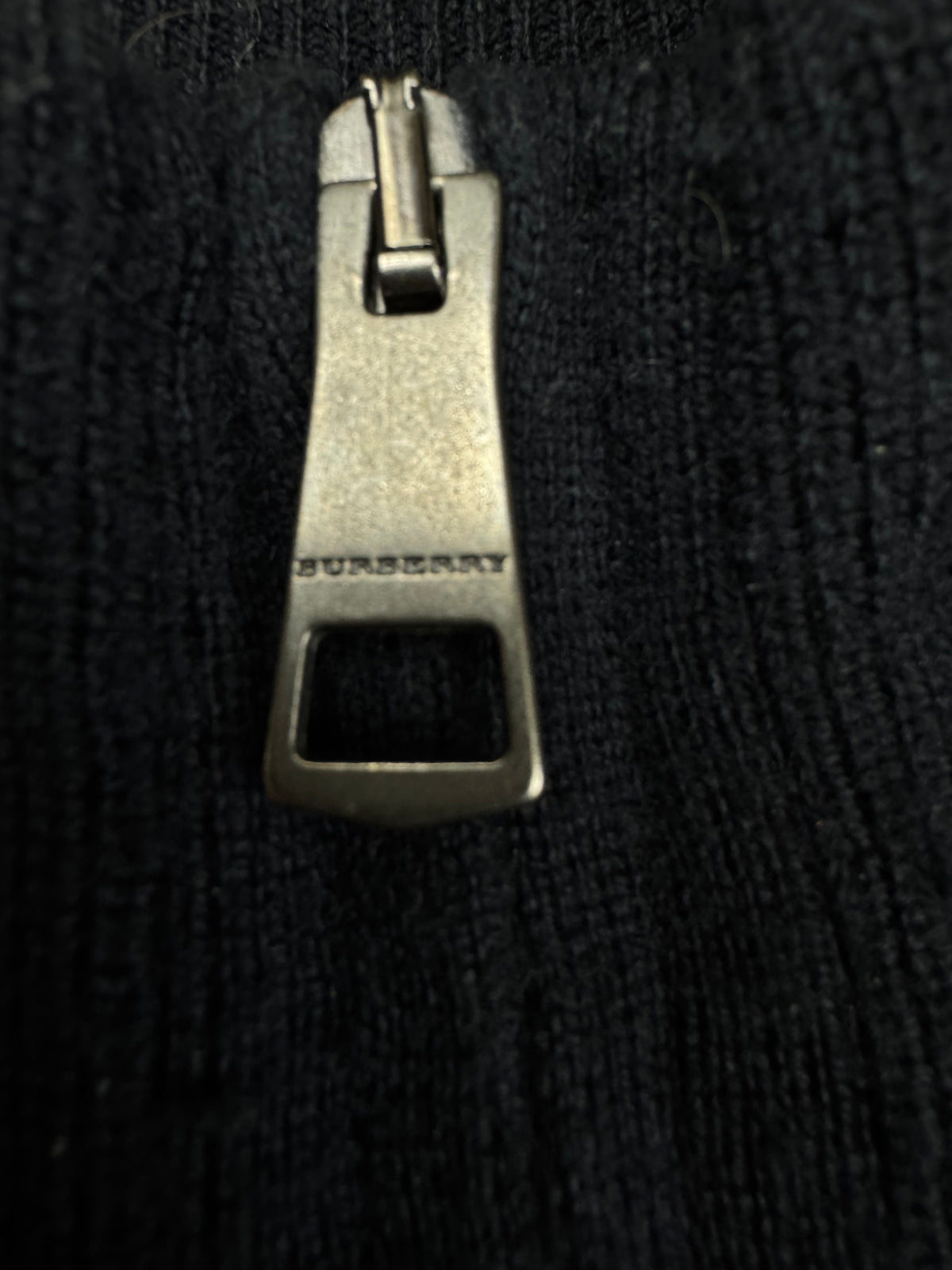 vintage Burberry quarterzip {M}