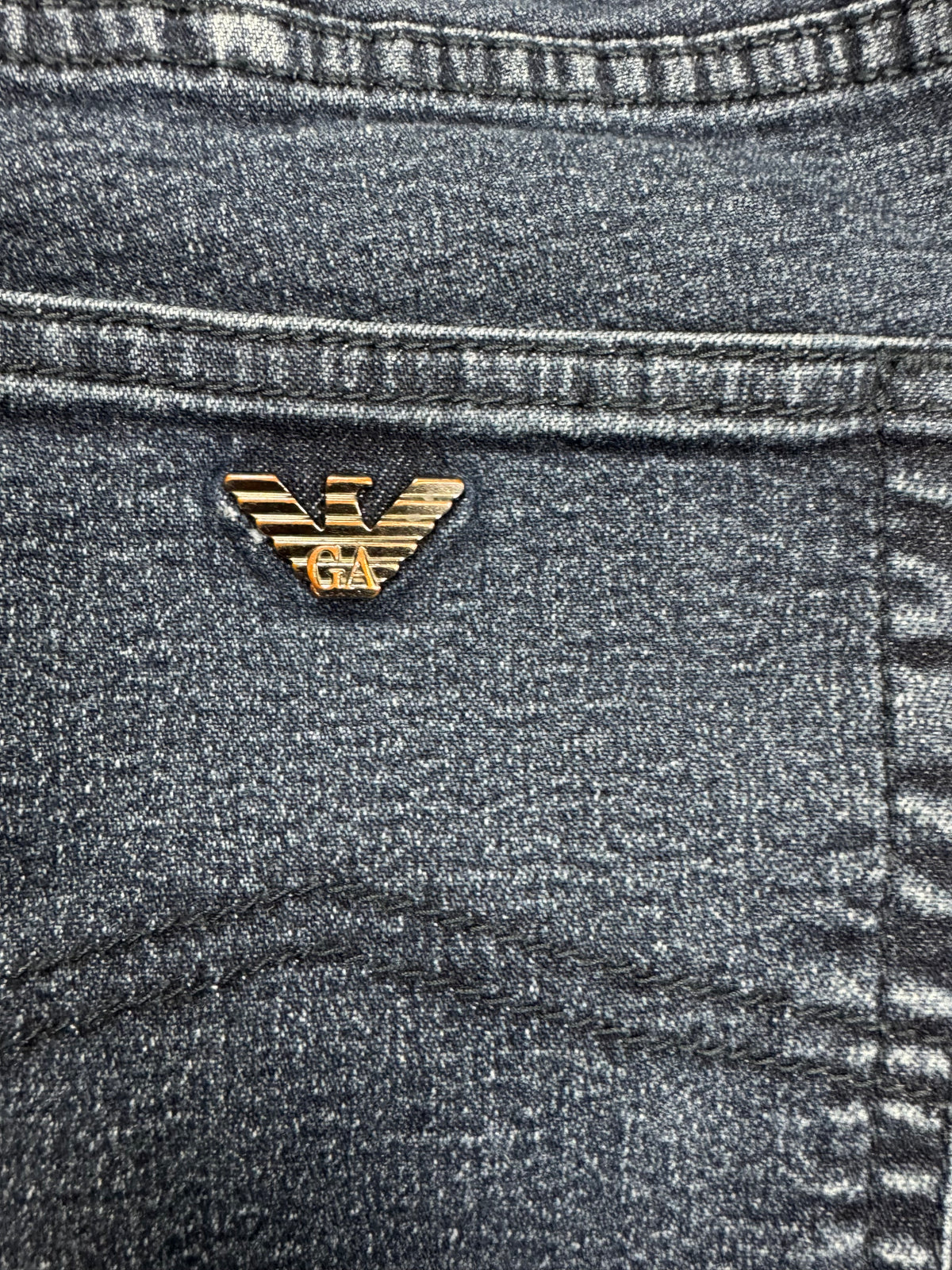 vintage Armani jeans {M}