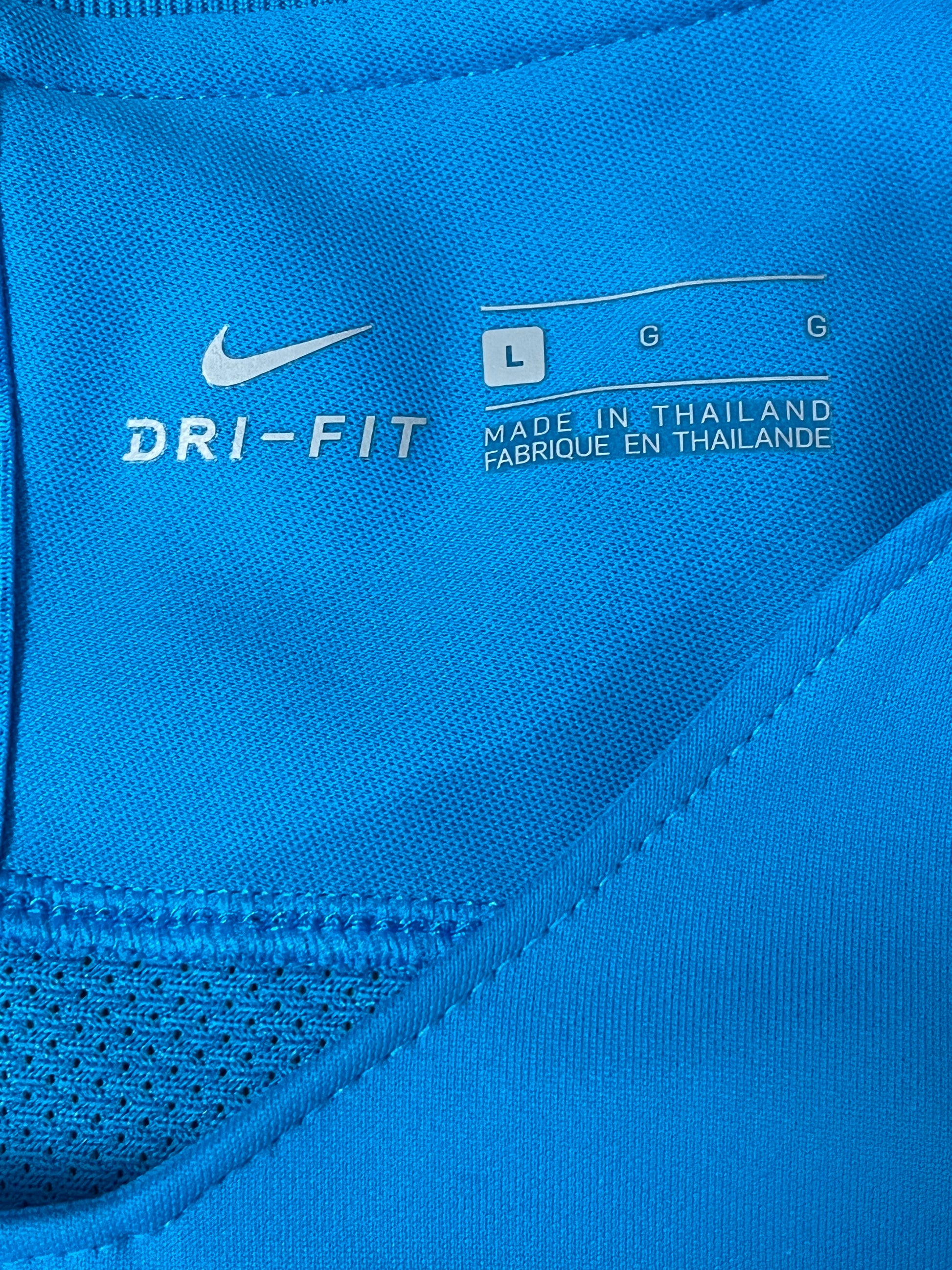 blue Nike Fc Barcelona trainingsjersey {L}