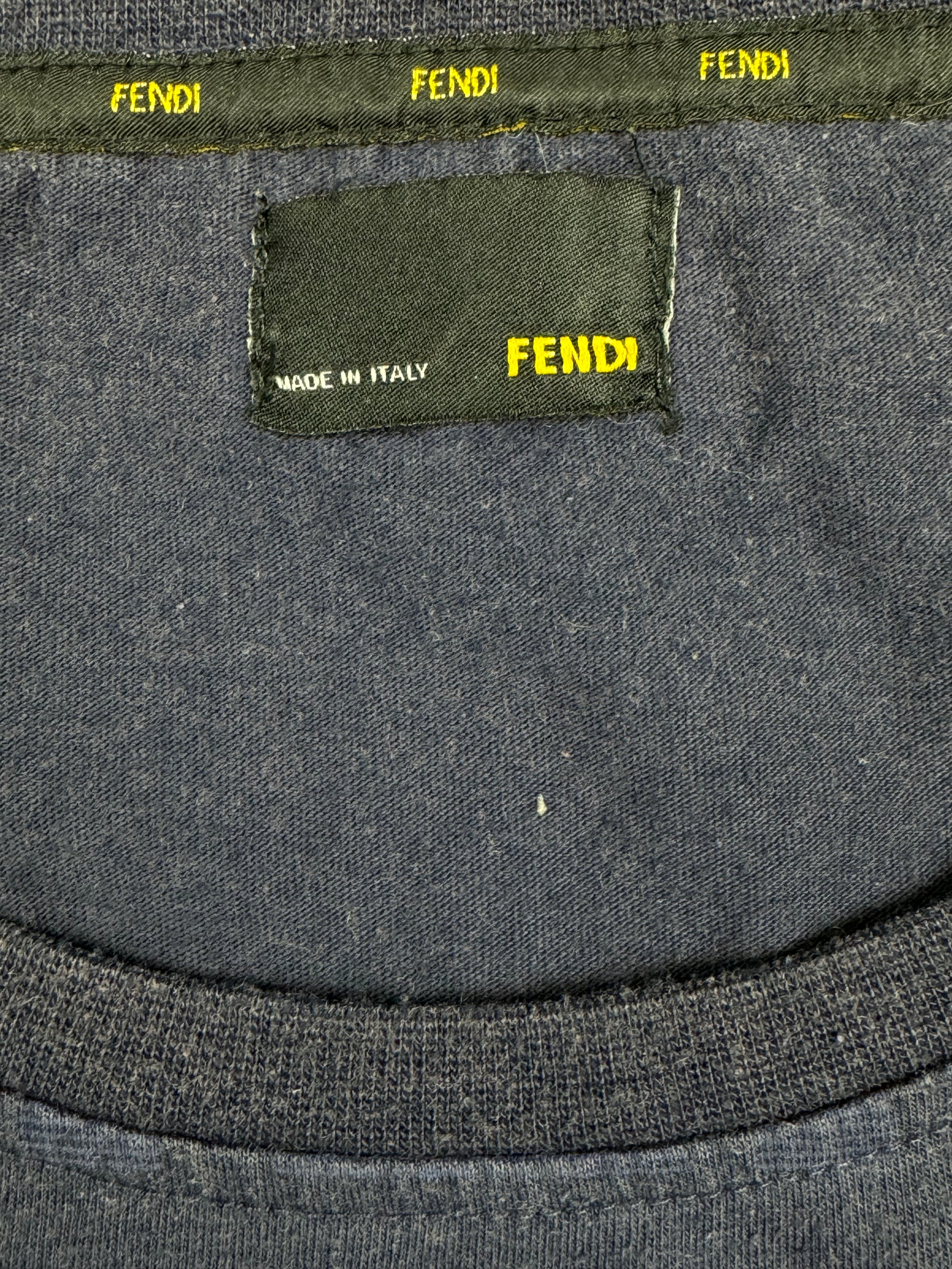 vintage Fendi t-shirt {M}