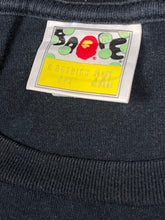 Cargar imagen en el visor de la galería, vintage BAPE a bathing ape t-shirt {XXL}
