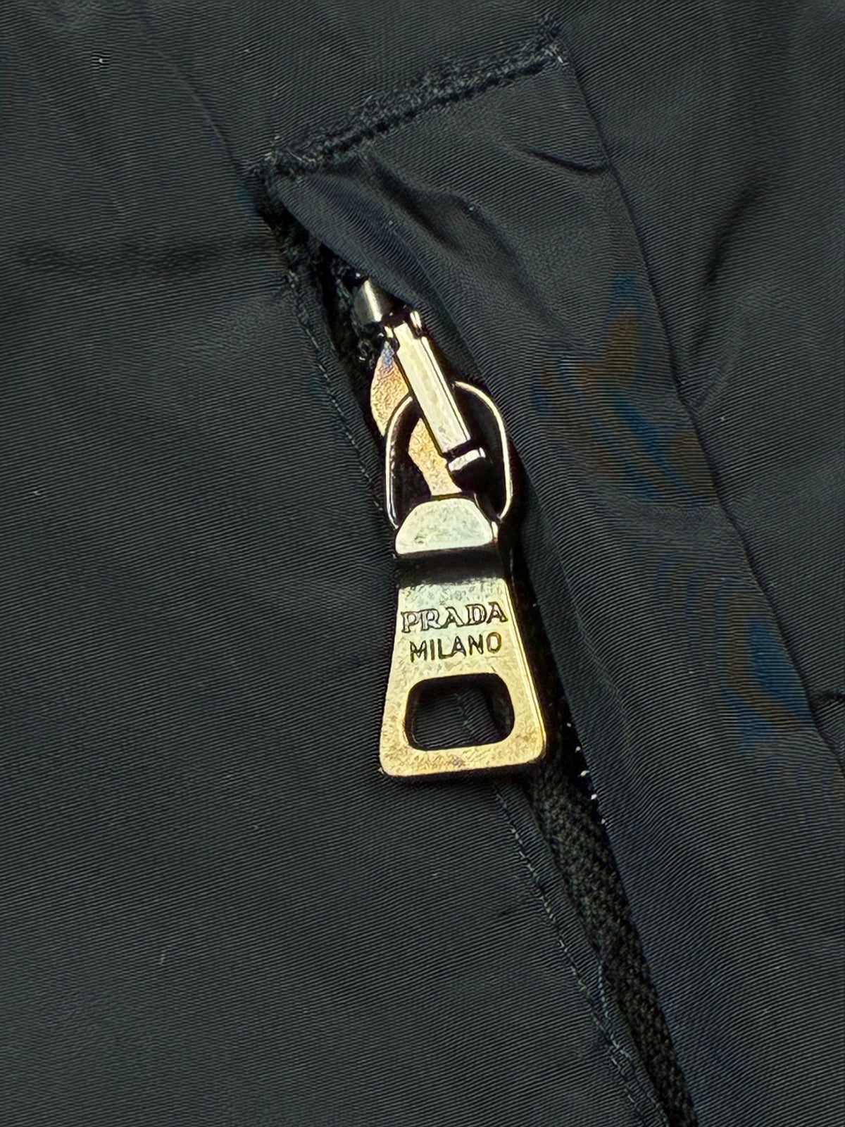 vintage reversible Prada windbreaker {M}