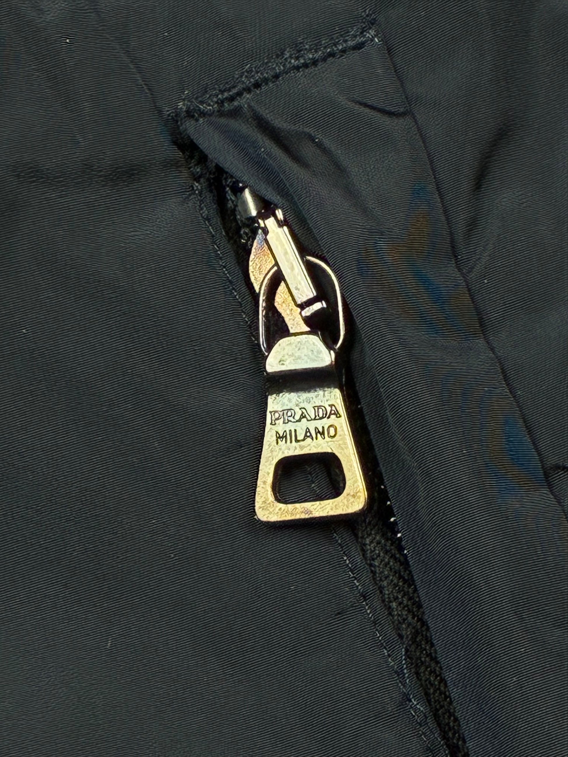 vintage reversible Prada windbreaker {M}