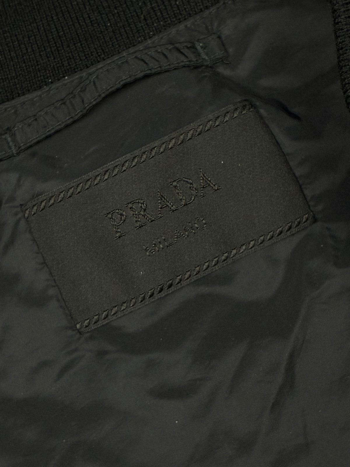 vintage Prada pufferjacket {M}