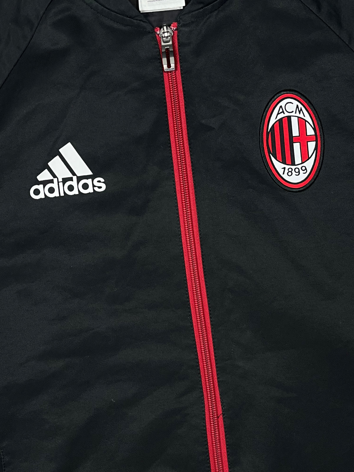 black Adidas Ac Milan trackjacket {S}